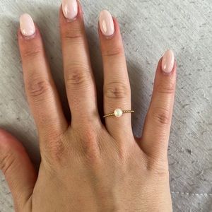 Mini gold pearl ring